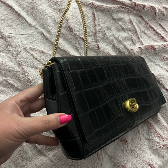 Coach crocodile leather black bag with gold straps —- mint mint condition - Picture 2 of 6